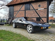 Porsche 928 - handgeschakeld, met werk