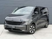Volkswagen Transporter - e-Transporter Caravelle 32 L1H1 Life 64 kwh 218 P