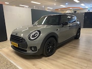 MINI Clubman - 1.5 Cooper Business Edition Automaat Black optiek