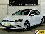 Volkswagen Golf - 1.0 TSI Highline Business R + STOELVERWARMING / MASSAGE + PA