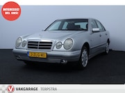 Mercedes-Benz E-klasse - 280 Classic A4/ 6-Cilinder/ Automaat/ Schuif-Kantel Dak/ Cru
