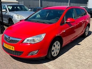 Opel Astra - 1.4 Edition 2011 Rood Airco APK 04-2027