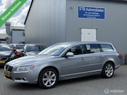 Volvo V70 - 1.6 T4 Limited Edition, Automaat, Leder