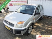 Ford Fusion - 1.4-16V Champion