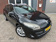 Renault Mégane - Estate 1.4 TCe Privilége / Navi / Leder / PDC / Clima / Crui