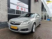 Opel Vectra - 2.2-16V Executive Met 1 JAAR APK