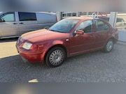 Volkswagen Bora - 2.0 Trendline LOOP SLOOP HANDEL EXPORT GEEN APK