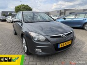 Hyundai i30 - 1.6i i-Catcher, Automaat, 5drs, Airco, NAP