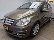 Mercedes-Benz B-klasse - Business Class AUTOMAAT ! GARANTIE ! AIRCO ! NIEUW
