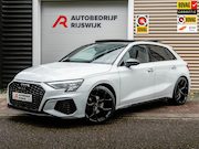 Audi A3 - Sportback 30 TFSI edition Pano/Leer/AppleCarPlay/Matrix