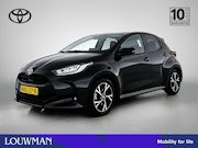 Toyota Yaris - 1.5 Hybrid 115 Dynamic | Parkeersensoren V+A | Stuur-Stoelve
