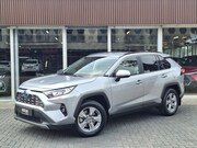Toyota RAV4 - Hybrid 220 AWD Dynamic | Stoelverwarming, Groot scherm, Park