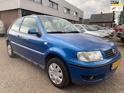 Volkswagen Polo - 1.4 Trendline AUTOMAAT € 650.- 2000 ZO MEE APK TOT 9 JULI 20