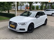 Audi A3 - Sportback 40 e-tron Advance Sport Navi Pdc L.m Half leder