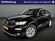 Volkswagen T-Roc - 1.0 TSI Style / Navigatie / Climate controle / Trekhaak / Ca