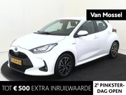 Toyota Yaris - 1.5 Hybrid Dynamic | Navigatie | Lichtmetalen Velgen | Achte