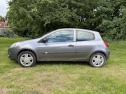 Renault Clio - 1.2 Special Line 2010