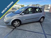 Renault Scénic - 2.0-16V Dynam.Luxe