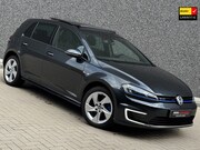 Volkswagen Golf - TSI GTE Plug-in Hybrid Pano CarPlay Navi Cruise ZO GOED ALS 
