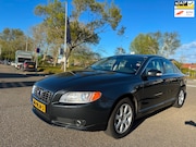 Volvo S80 - 2.0 T Limited Edition / airco / cruise.control / navigatie /
