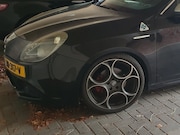 Alfa Romeo Giulietta - 1.4 T M-Air Distinctive 19 " stelvio velgen