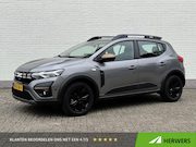 Dacia Sandero - Stepway 1.0 TCe 110 Extreme / Camera / Navi / Cruise / Clima
