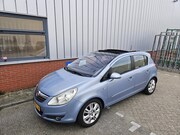 Opel Corsa - 1.4-16V Pano Climate Cruise