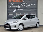 Toyota Yaris - 1.5 Full Hybrid Aspiration|Camera|Clima|Cruise|