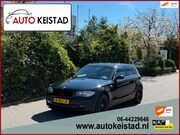 BMW 1-serie - 116i 5-DEURS 6-BAK AIRCO/CARPLAY! NETTE STAAT