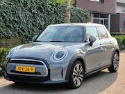 MINI John Cooper Works - F55 LCI One New model Camera Apple CarPlay Cruise LED RIJKLA