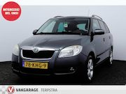Skoda Fabia - Combi 1.4-16V Tour/ D-Riem Verv 91.000KM!/ Trekhaak/ 15''LMV