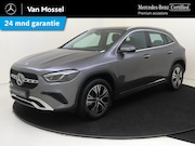 Mercedes-Benz GLA-Klasse - 250 e Luxury-Line / Winter Pakket / Sfeerverlichting / 360Gr
