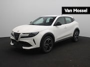 Alfa Romeo Junior - Elettrica 54 kWh | Direct Rijden | Apple Carplay & Android A