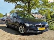 BMW 3-serie - 320d High Executive | " 158.000 KM '' + Cruise + Airco + Nav