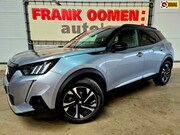 Peugeot 2008 - 1.2 PureTech GT Pack 131PK + Panorama|Trekhaak|3D digital co