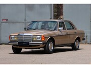 Mercedes-Benz 200-serie - 200-280 (W123) 230 E Automatic / Airco / 366 Pictures online