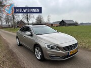 Volvo S60 - 2.0 T5 Summum | Schuif-/Kanteldak | Leder | Stoelverwarming 