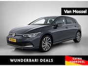 Volkswagen Golf - 1.4 eHybrid Style | 204 PK | Soh 100% | Parkeercamera | Stoe