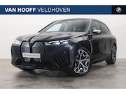BMW iX - xDrive40 High Executive Sport / Panoramadak Sky Lounge / Sto