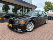 BMW 3-serie - Coupé 323i M-Pakket | Dakraam | Airride |