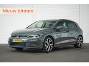 Volkswagen Golf - 1.0 eTSI Life | Memory | Keyless | Stoelverwarming | 18" Vel