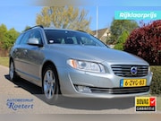 Volvo V70 - 2.0 T5 245pk Nordic+ Automaat leer/ECC/cruise/navi/trekhaak