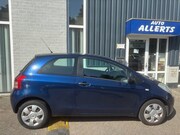 Toyota Yaris - 1.3 VVTI TERRA