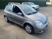 Toyota Yaris - 1.3 VVT-i S-Line 1e eigenaar in en super mooi boekjes en tel