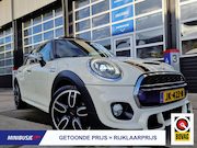 MINI Cooper S - 5-Deurs 2.0 Serious Business Aut. SPORTLEER / PANORAMADAK /