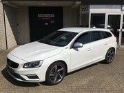 Volvo V60 - 2.4 D6 Twin Engine R-Design / DEALER SERVICED / LEDER / EURO