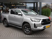 Toyota HiLux - 2.4 D-4D DUBBEL CABIN PROFESSIONAL 2 ZITS 4WD VAN