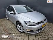 Volkswagen Golf - 1.2 TSI Comfortline Camera / Xenon / Stoelverw / Clima / PDC