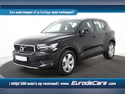 Volvo XC40 - 2.0 D3 Momentum *Navigatie*Trekhaak*Standkachel