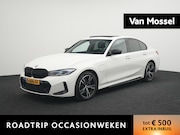 BMW 3-serie - 330e | Automaat | M Sportpakket / BMW 50 Jahre | HUD | Schui